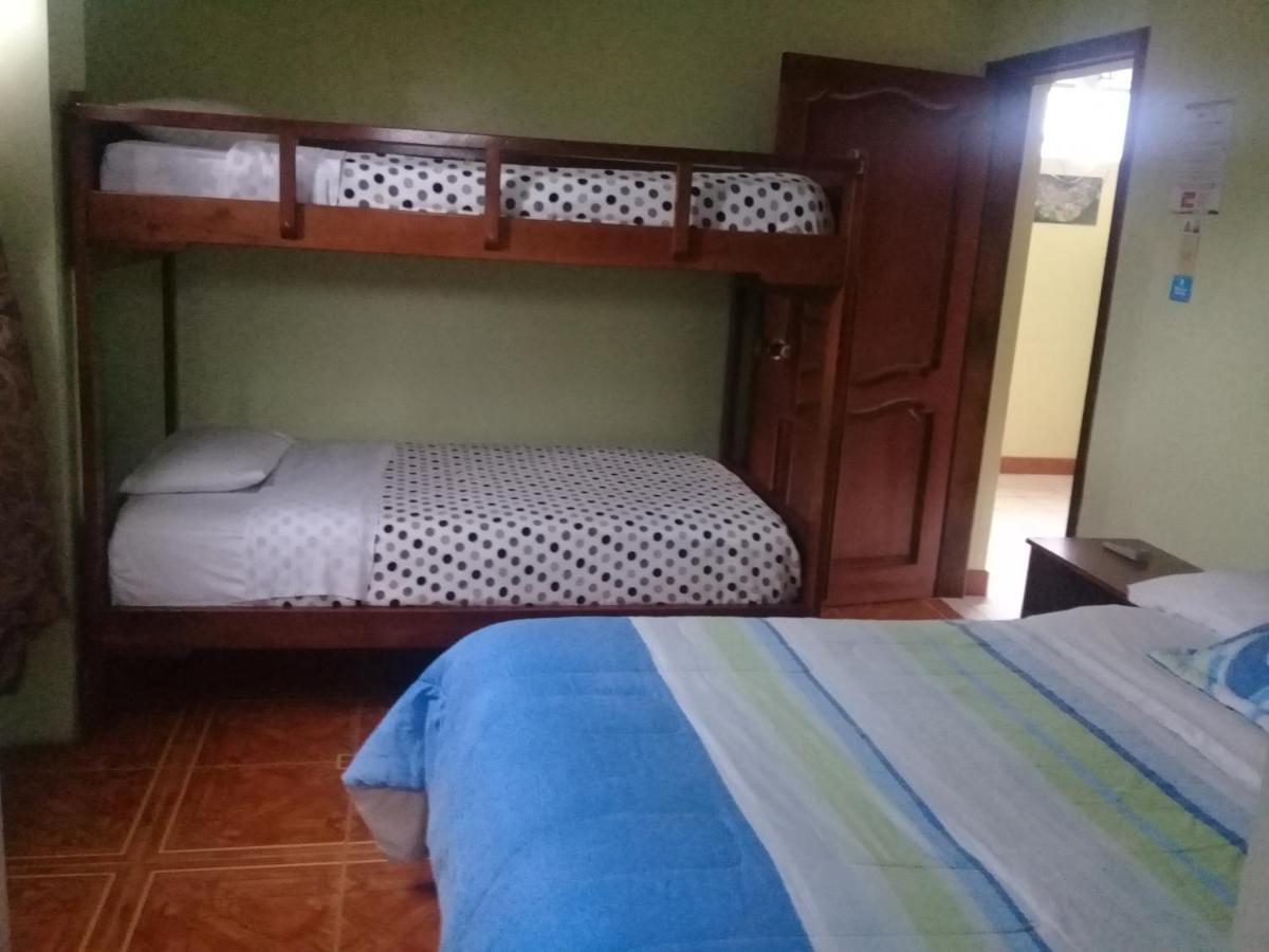 Hotel Amazonia Y Sol Baños Buitenkant foto
