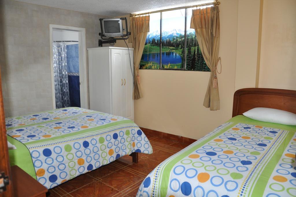 Hotel Amazonia Y Sol Baños Buitenkant foto